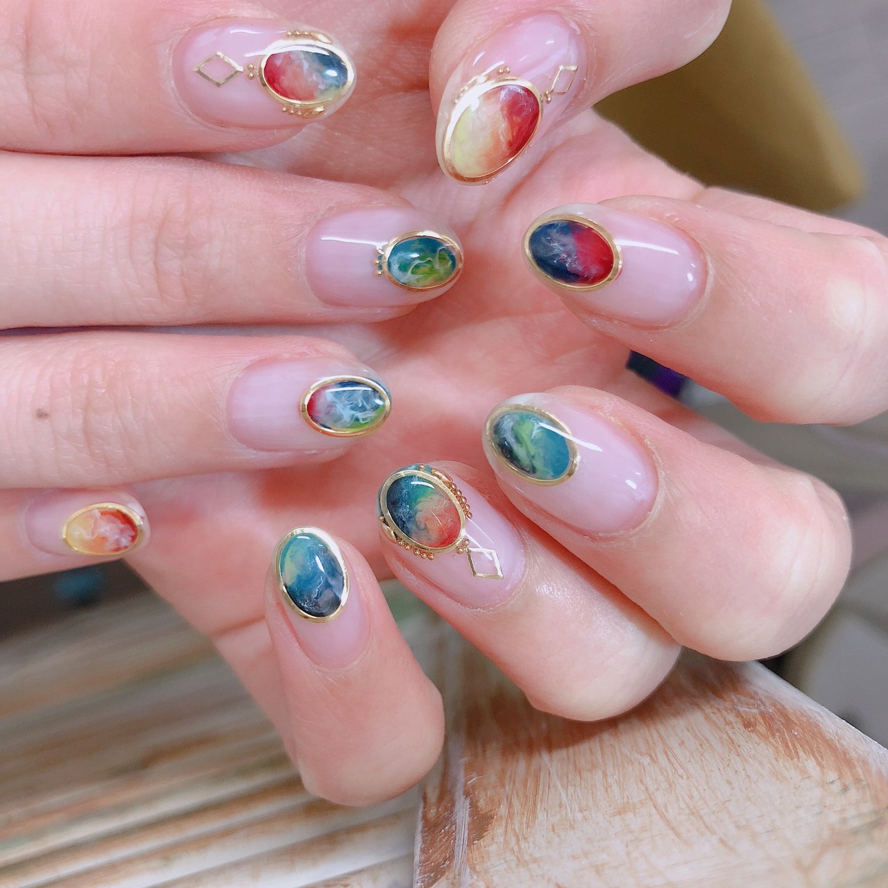 夏 オールシーズン 海 リゾート ハンド Kaiのネイルデザイン No ネイルブック