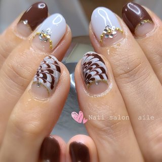 #茅ヶ崎ネイルサロン#格安ネイルサロン#nail salon aile #ジェルネイル#ハンド#フレンチ#ピーコック#ブラウン#ホワイト#ベージュ#秋#ゴールド#アートし放題 


自店オフ無料（4週間以内のお付け替え）
アートし放題5000円 #秋 #オールシーズン #ハンド #フレンチ #ラメ #ピーコック #ミディアム #ホワイト #ベージュ #ブラウン #ジェルネイル #お客様 #Nail salon aile #ネイルブック