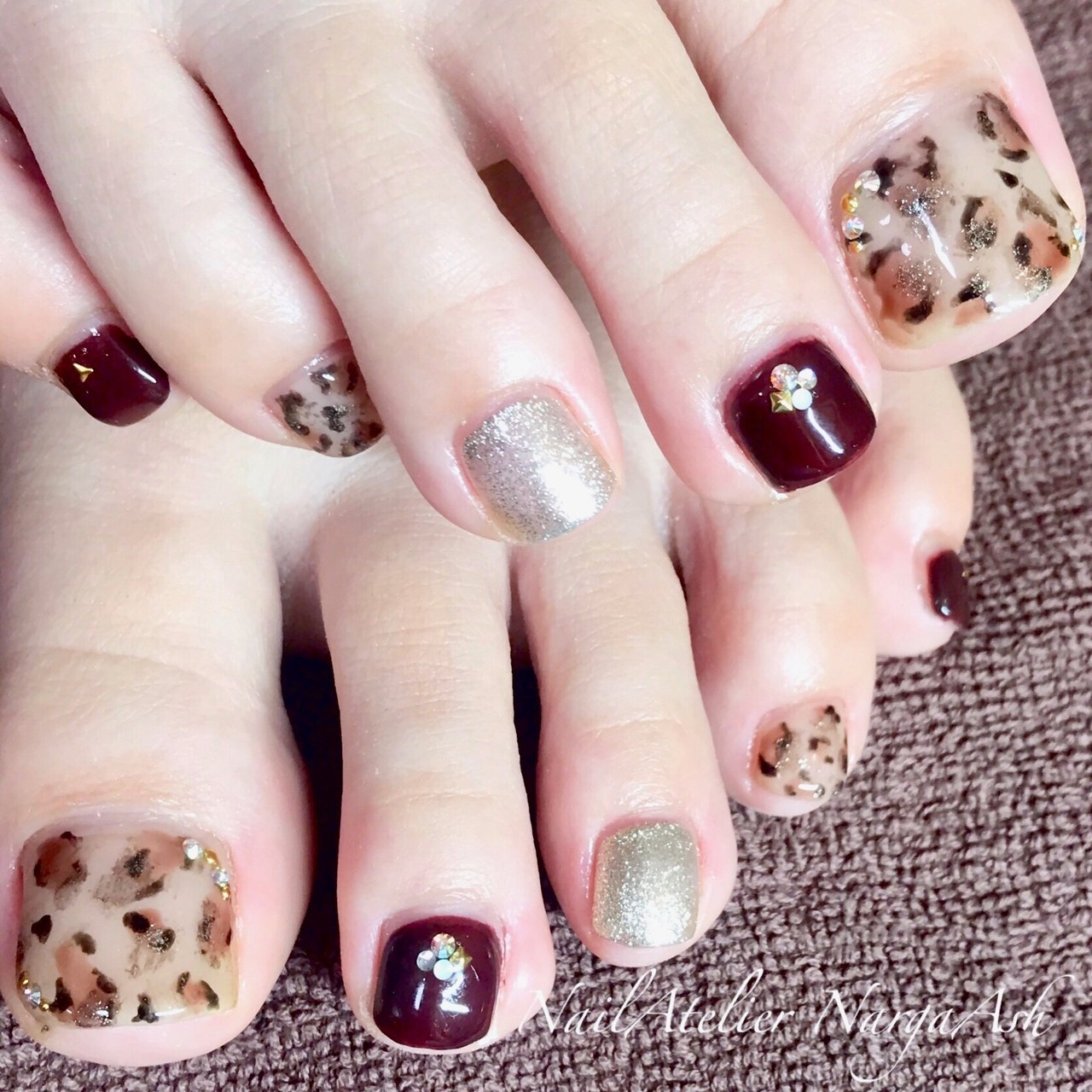 秋 冬 旅行 デート フット アイザワ Nailateliernargaash のネイルデザイン No ネイルブック