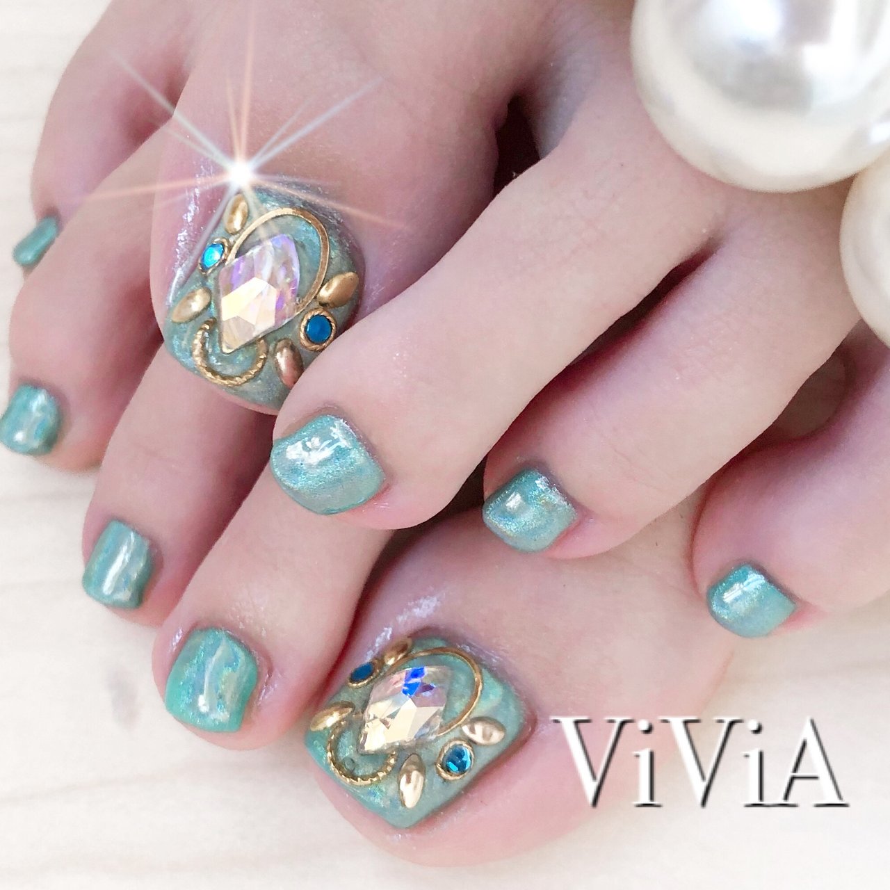 夏 秋 オールシーズン リゾート フット Nail Vivia ネイル ビビア のネイルデザイン No ネイルブック