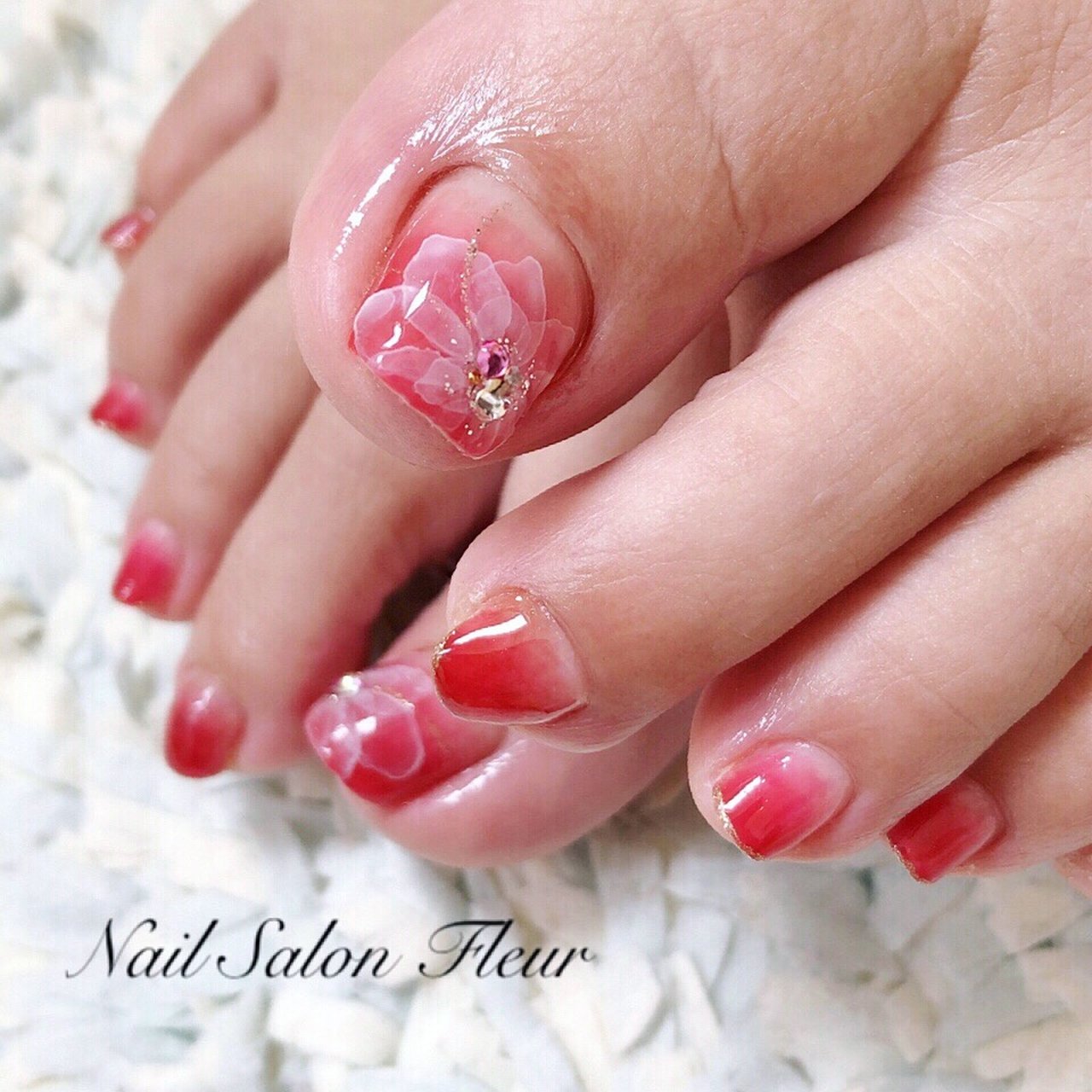 フット グラデーション フラワー たらしこみ レッド Y U K Iのネイルデザイン No ネイルブック