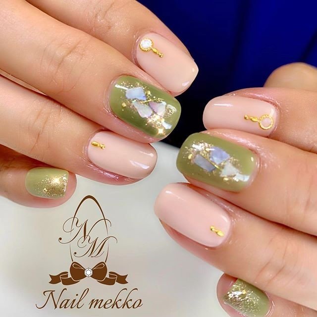 ハンド ラメ ワンカラー シェル ピンク Nail Mekkoのネイルデザイン No ネイルブック