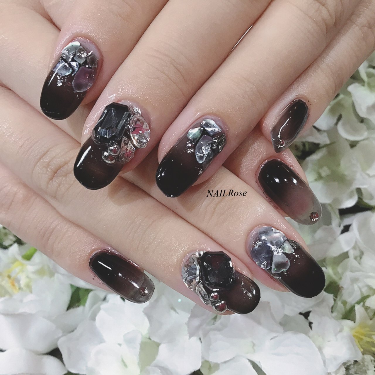 秋 冬 オールシーズン ハンド グラデーション Nailroseのネイルデザイン No ネイルブック