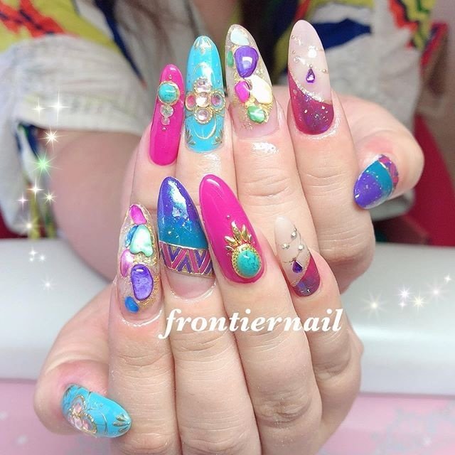 夏 秋 オールシーズン ハンド グラデーション Frontiernail 渋谷美香のネイルデザイン No ネイルブック