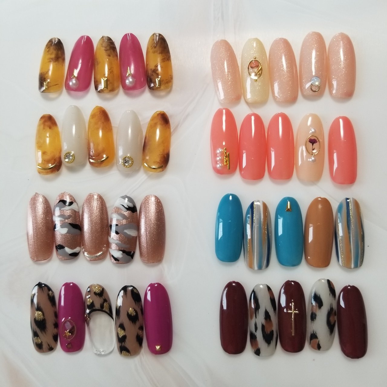 秋 冬 ハンド アニマル柄 ストライプ Nana Nailのネイルデザイン No ネイルブック