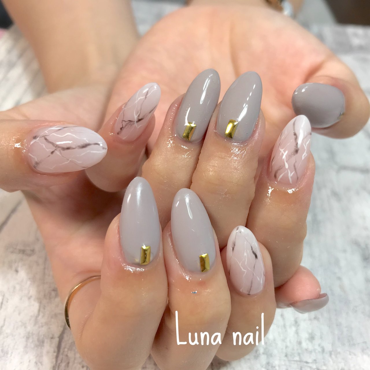 秋 冬 ハンド ワンカラー 大理石 Luna Nail Aiko のネイルデザイン No ネイルブック