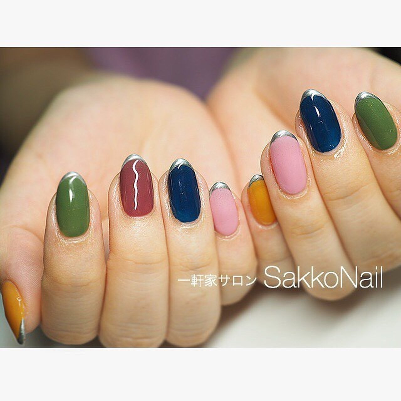 秋 シンプル アースカラー スモーキー Sakkoのネイルデザイン No ネイルブック