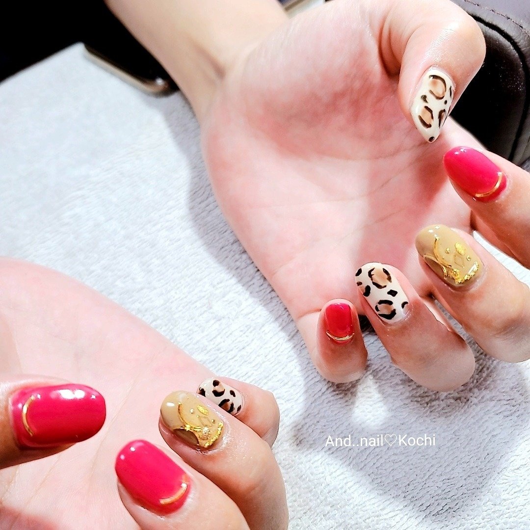 秋 冬 パーティー 女子会 ハンド And Nail Kochi のネイルデザイン No ネイルブック