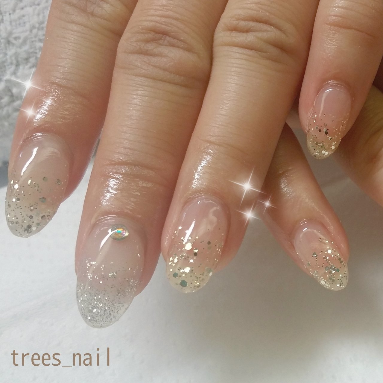 グラデーション ラメ Trees Nailのネイルデザイン No ネイルブック