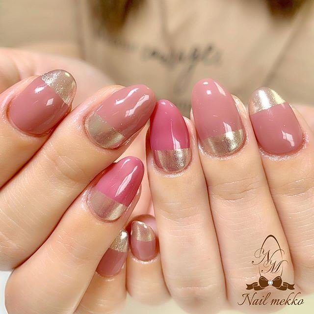 ハンド フレンチ 変形フレンチ ワンカラー ミラー Nail Mekkoのネイルデザイン No ネイルブック