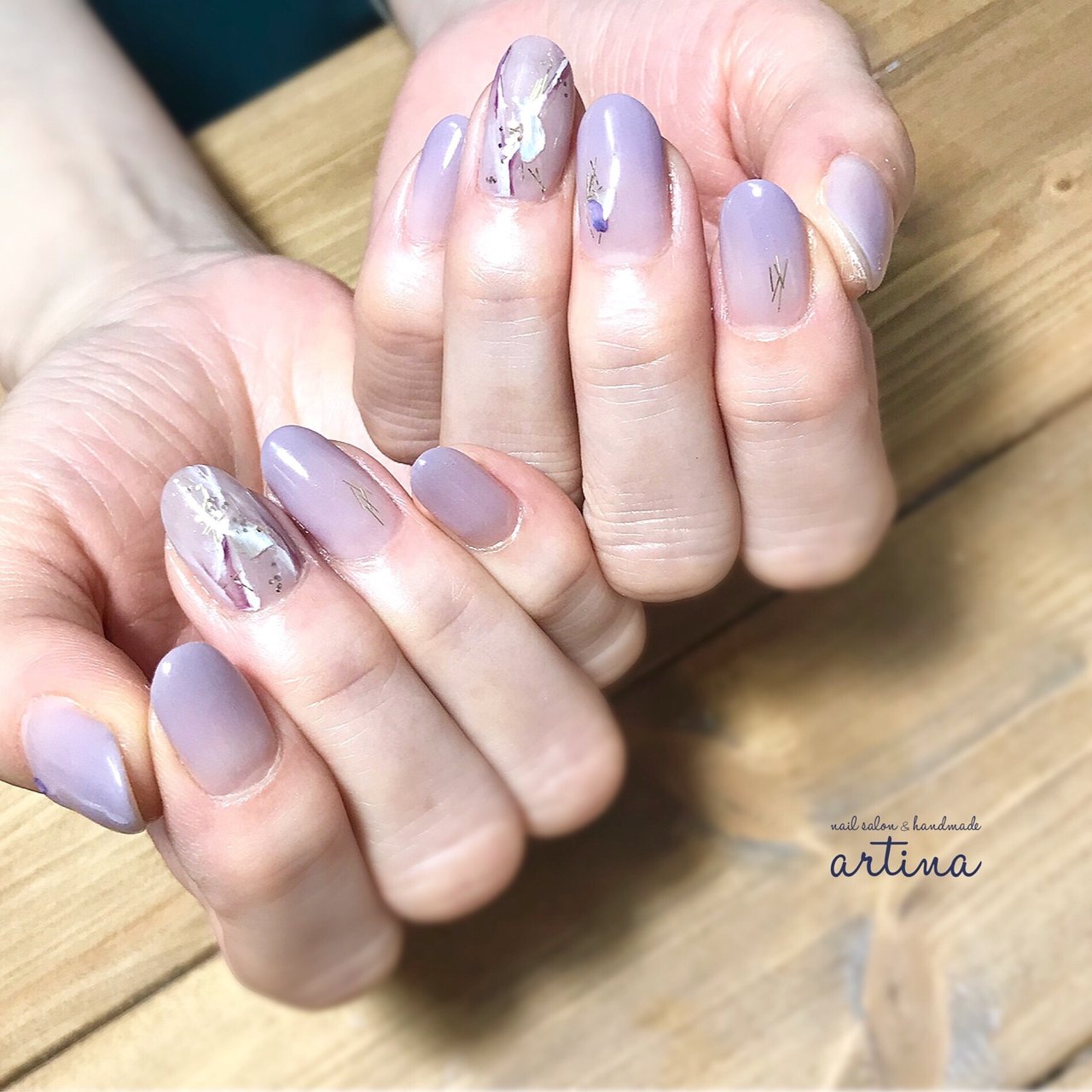 夏 秋 オールシーズン オフィス ハンド Nailsalon Artinaのネイルデザイン No ネイルブック