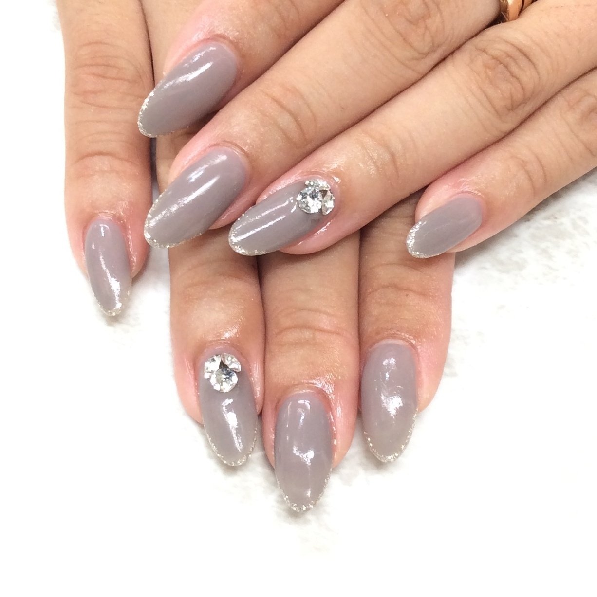 秋 ハンド フレンチ ラメ ワンカラー Nailsalon Daisyのネイルデザイン No ネイルブック