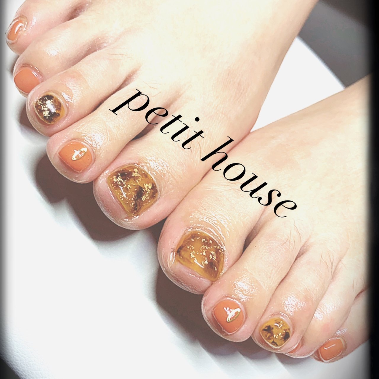 秋 フット ブロック アースカラー ジェルネイル Nail Eye Petit Houseのネイルデザイン No ネイルブック