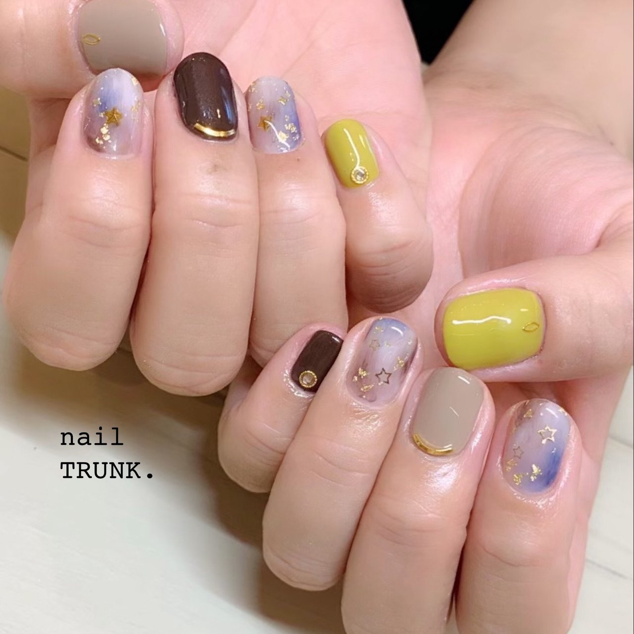 秋 ハンド 星 マーブル ショート Nail Trunkのネイルデザイン No ネイルブック