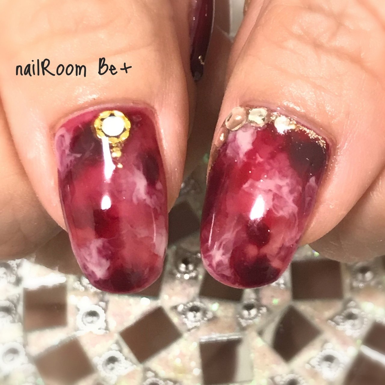 秋 冬 ハンド ワンカラー べっ甲 大森 Nailroom Be のネイルデザイン No ネイルブック