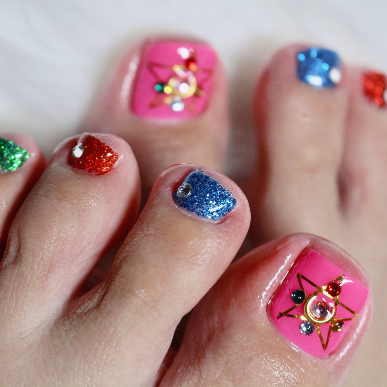 オールシーズン フット ラメ キャラクター ピンク Ryokoのネイルデザイン No ネイルブック