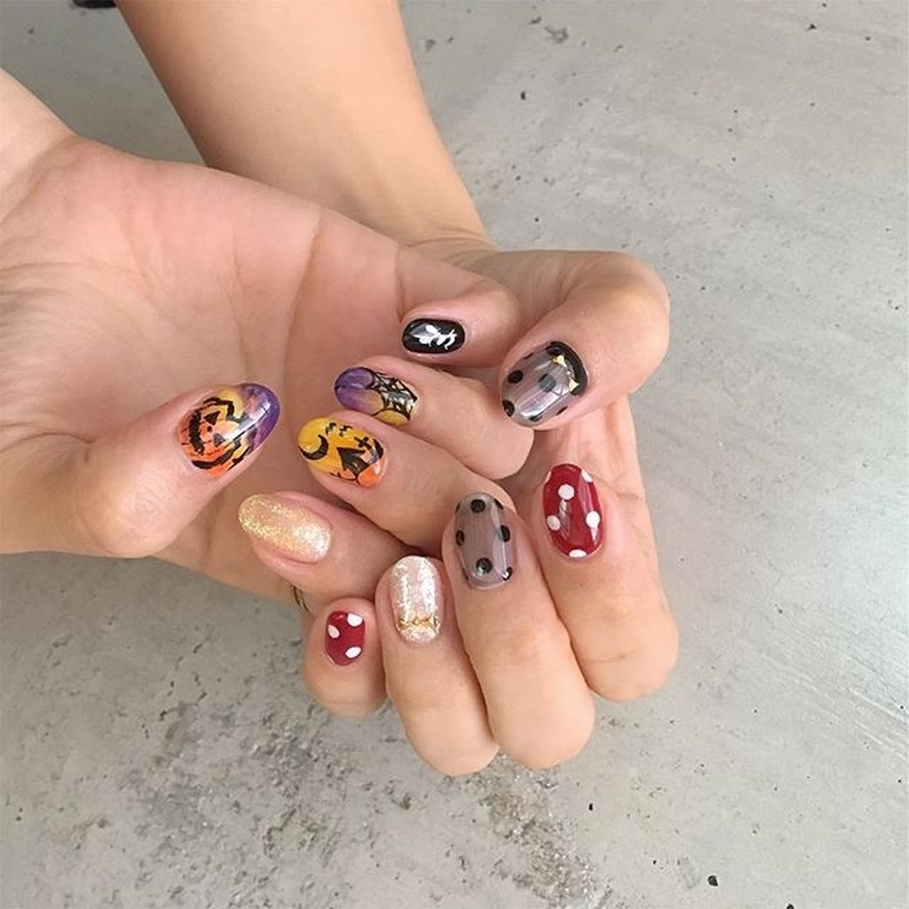 秋 ハロウィン パーティー ラメ ワンカラー Aya Nail Fluffyのネイルデザイン No ネイルブック