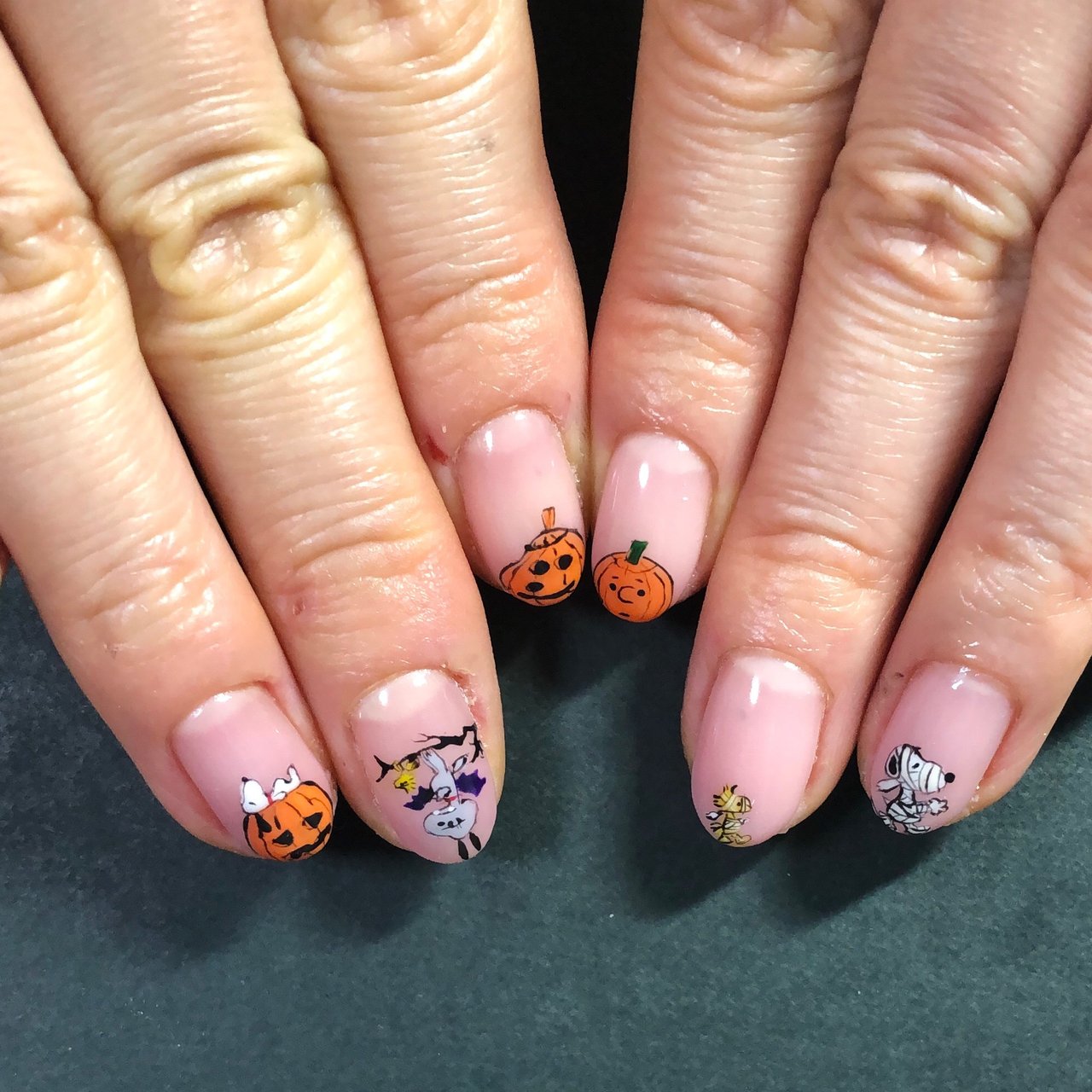 秋 オールシーズン ハロウィン ハンド グラデーション Nailsalon Toiroのネイルデザイン No ネイルブック