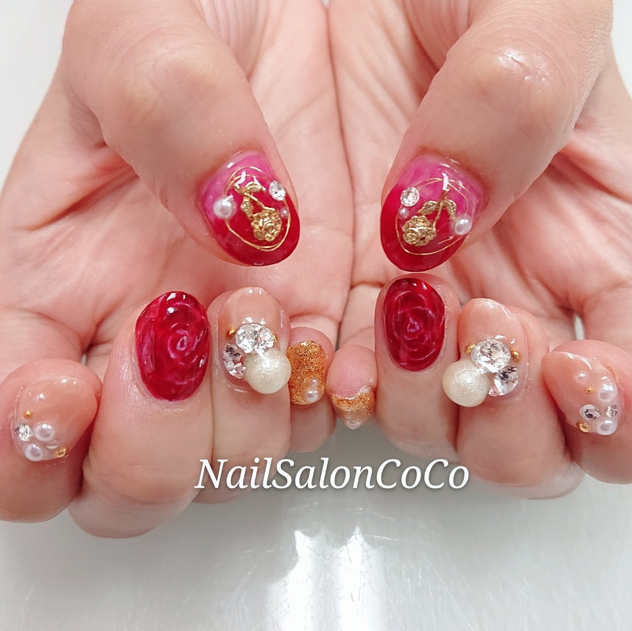 秋/ハンド/グラデーション/ビジュー/フラワー - NailSalonCoCoのネイル