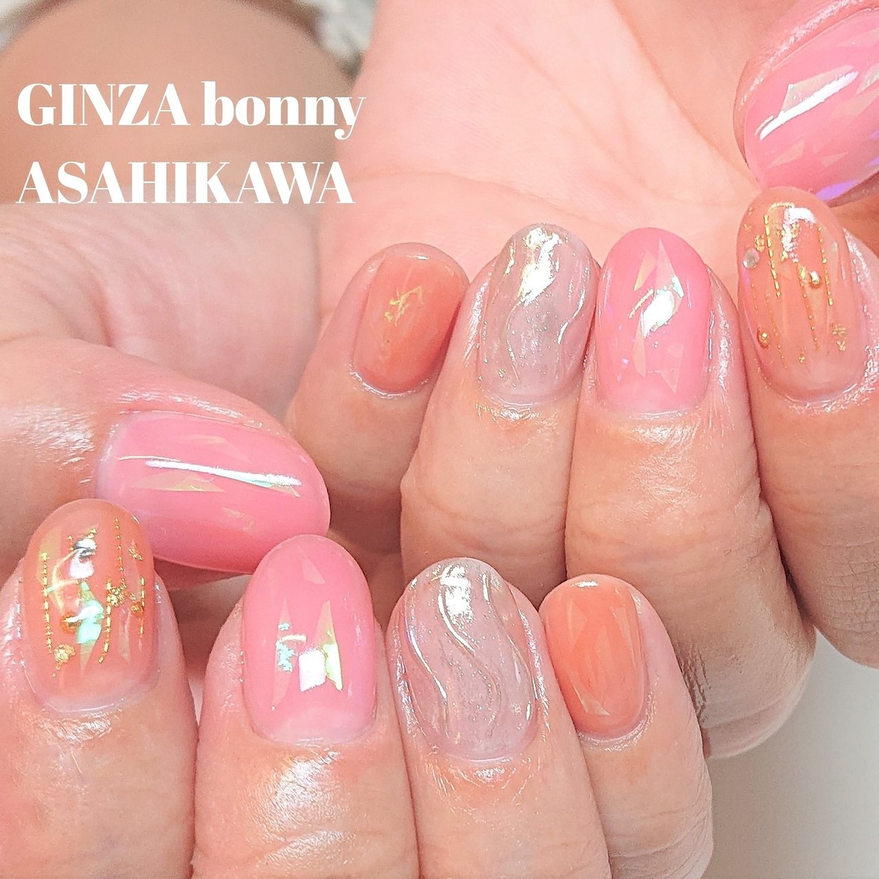 ハンド ニュアンス ベージュ ピンク シルバー Ginza Bonny旭川店のネイルデザイン No ネイルブック