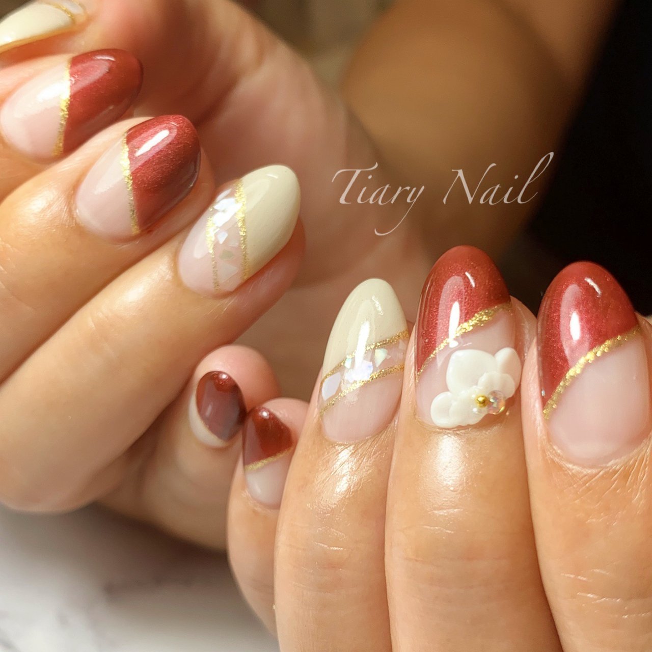 秋 冬 クリスマス オフィス フレンチ 𝑻𝒊𝒂𝒓𝒚 𝑵𝒂𝒊𝒍 ティアリーネイルのネイルデザイン No ネイル ブック