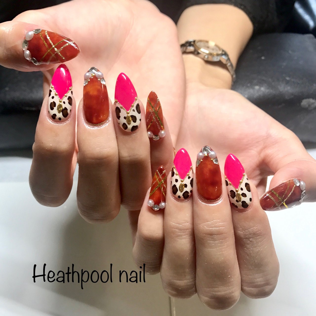 ハンド パール べっ甲 レオパード ホワイト Heathpoolnailのネイルデザイン No ネイルブック