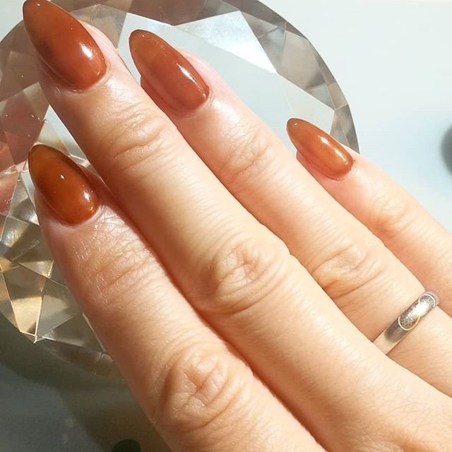 秋 オフィス ブラウン アースカラー スモーキー Gold Catのネイルデザイン No ネイルブック