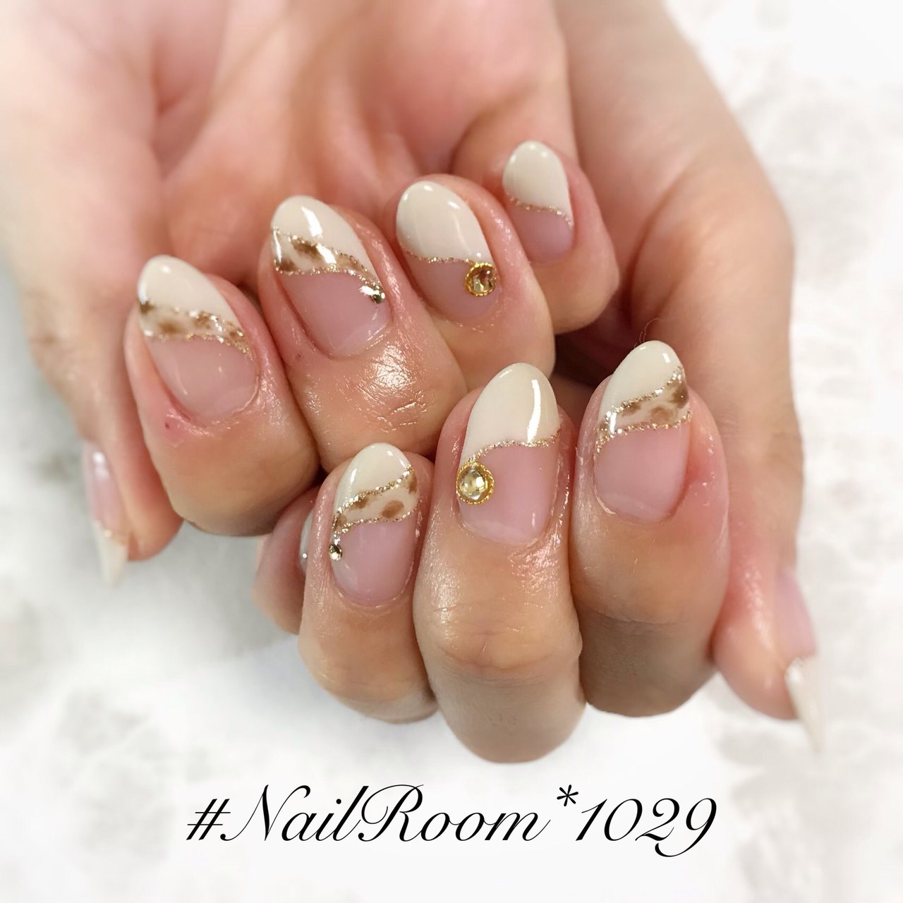 秋 ハロウィン 女子会 ハンド 変形フレンチ Nailroom1029のネイルデザイン No ネイルブック