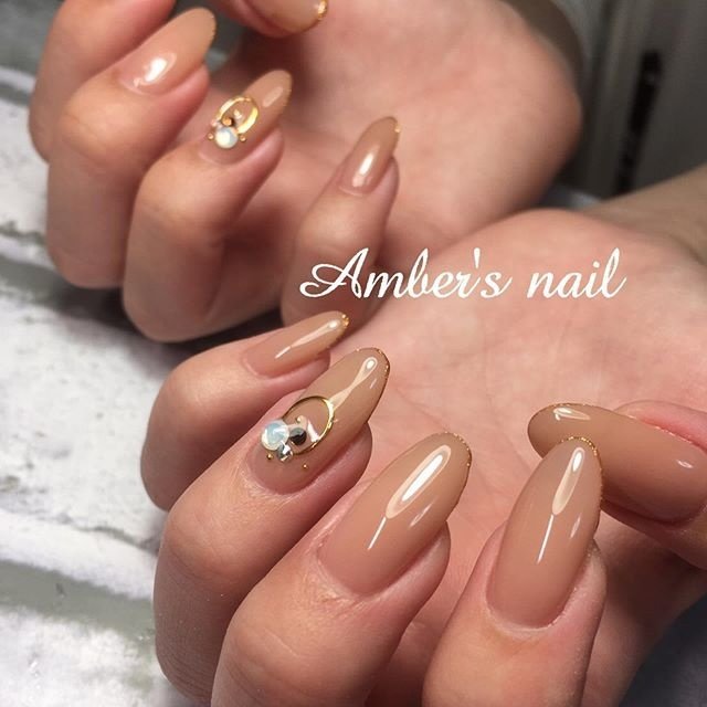 オールシーズン オフィス デート 女子会 ハンド Amber S Nail アンバーズネイルのネイルデザイン No 4671010 ネイルブック