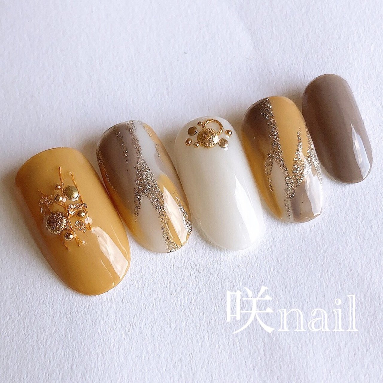 秋 ハロウィン オフィス デート ハンド 咲nail サキネイル のネイルデザイン No ネイルブック