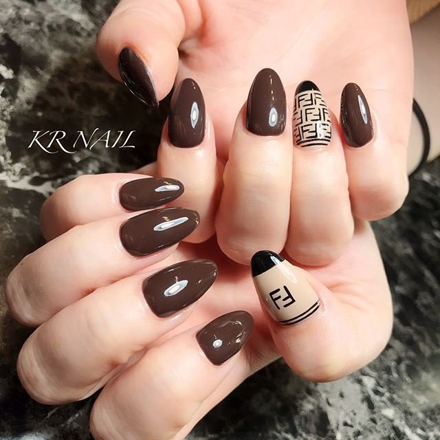 秋 冬 ハンド シンプル ワンカラー Kr Nailのネイルデザイン No ネイルブック