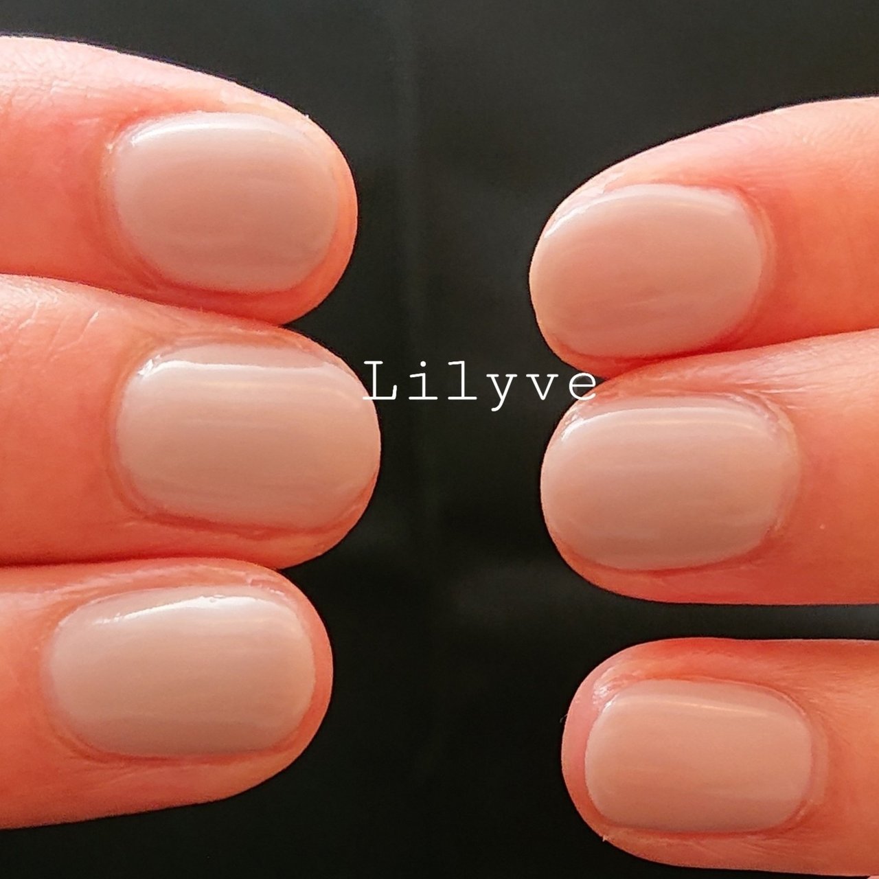 オールシーズン オフィス ブライダル デート ハンド Lilyveのネイルデザイン No ネイルブック