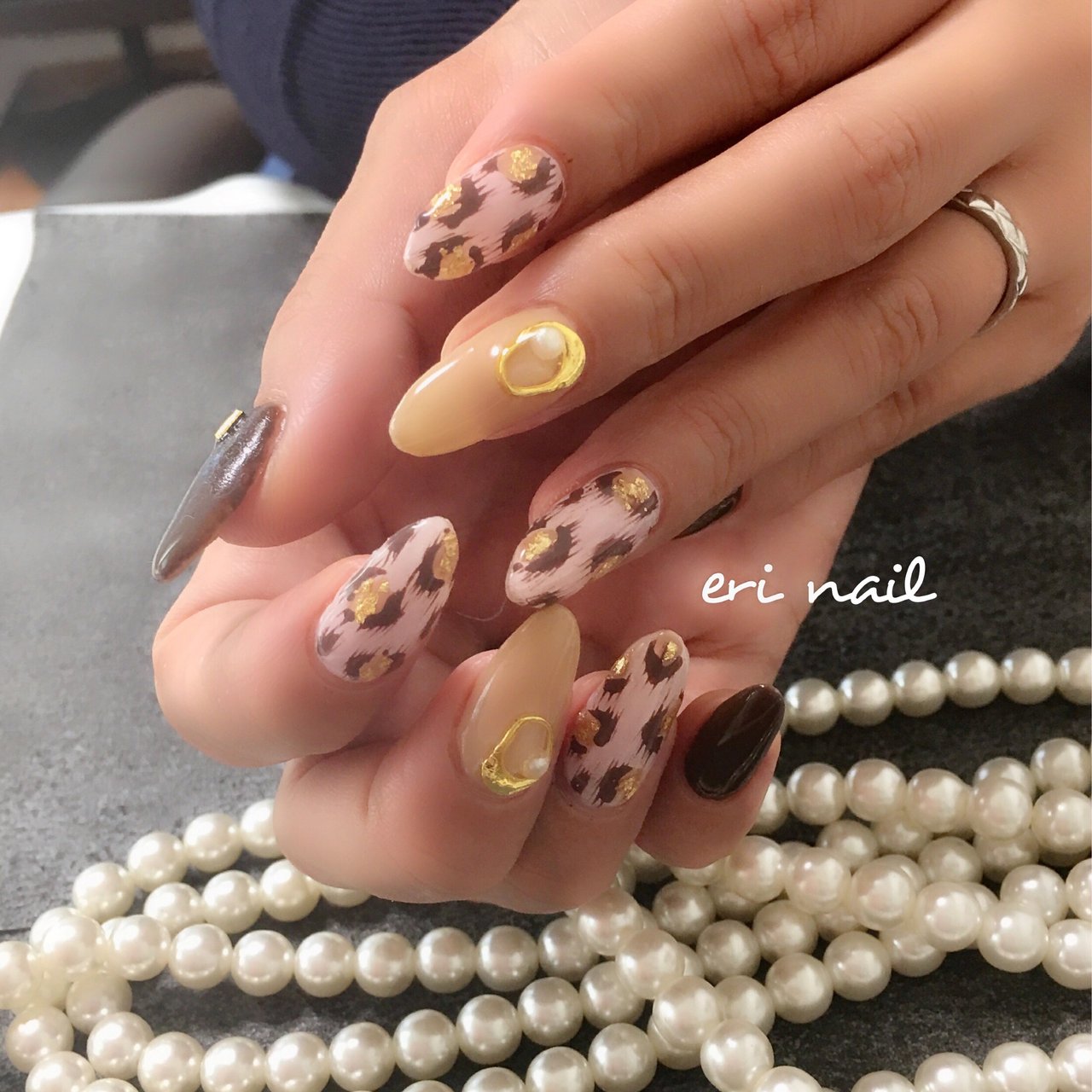 秋 冬 ハンド アニマル柄 レオパード 名古屋市天白区 自宅ネイルサロン Eri Nailのネイルデザイン No ネイルブック