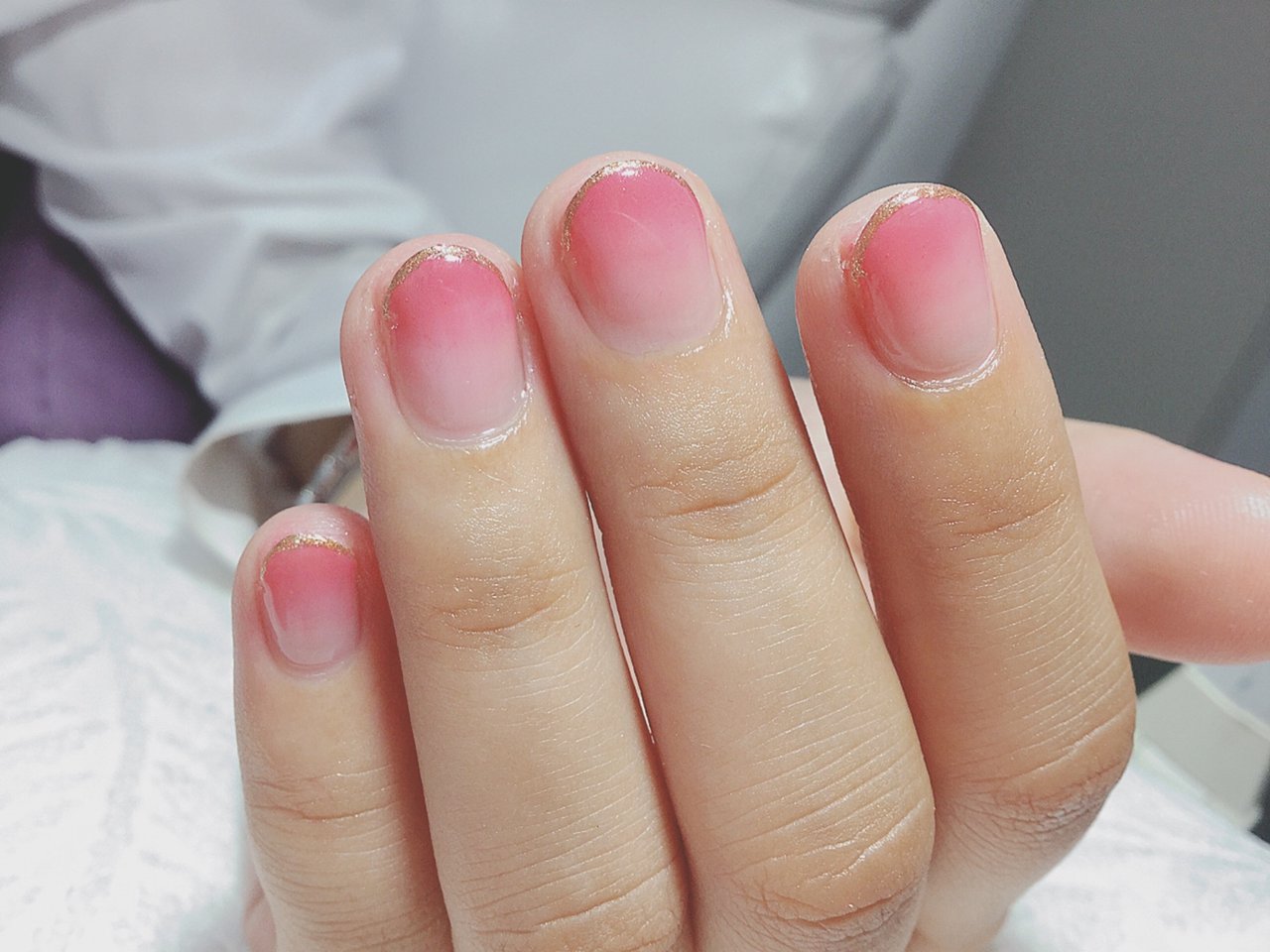 オフィス ハンド シンプル グラデーション ラメ ネイルサロン ユーココンのネイルデザイン No ネイルブック