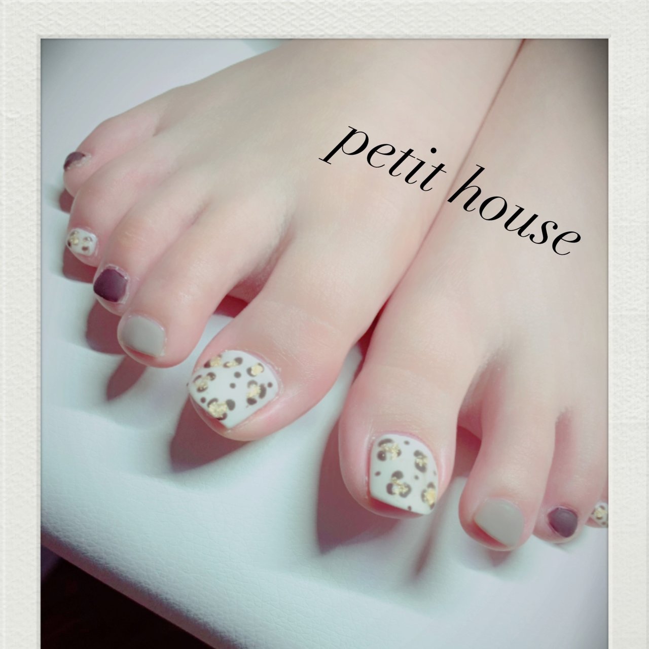 秋 フット マット レオパード グレージュ Nail Eye Petit Houseのネイルデザイン No ネイルブック