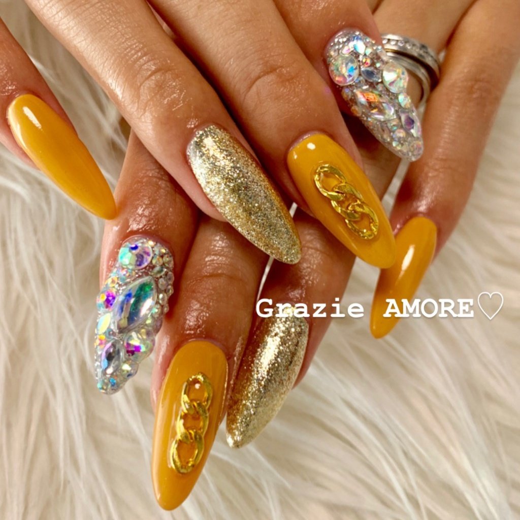 秋 冬 ハロウィン ハンド シンプル Grazie Amoreのネイルデザイン No ネイルブック