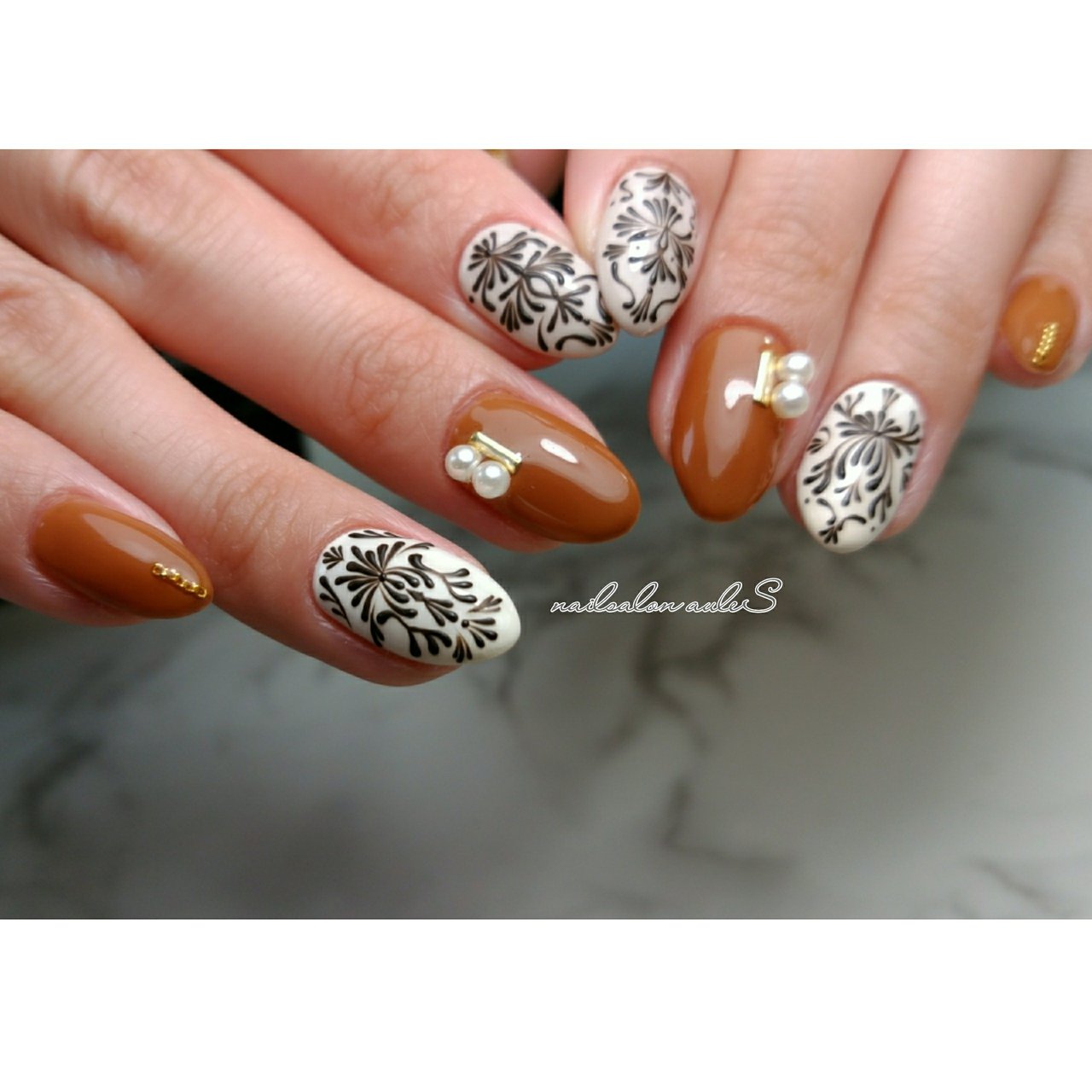 ハンド ワンカラー エスニック ネイティブ ベージュ Satoのネイルデザイン No ネイルブック