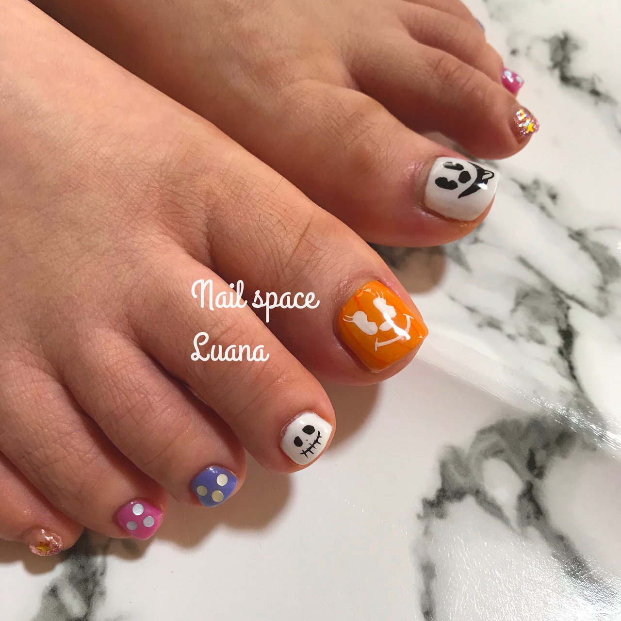 秋 ハロウィン デート 女子会 フット Nail Space Luanaのネイルデザイン No ネイルブック