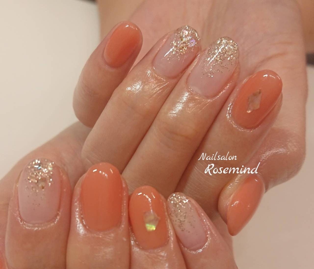 夏 秋 リゾート ハンド グラデーション Nail Rosemindのネイルデザイン No ネイルブック