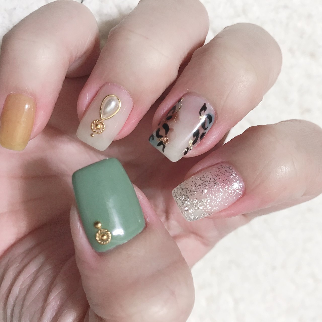 秋 冬 ハンド ラメ ワンカラー Nail Glitter ネイルグリッターのネイルデザイン No ネイルブック