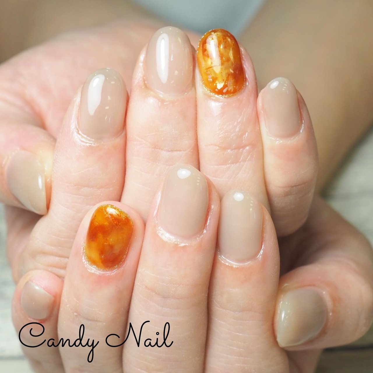 秋 冬 ハンド ワンカラー べっ甲 Candy Nailのネイルデザイン No ネイルブック