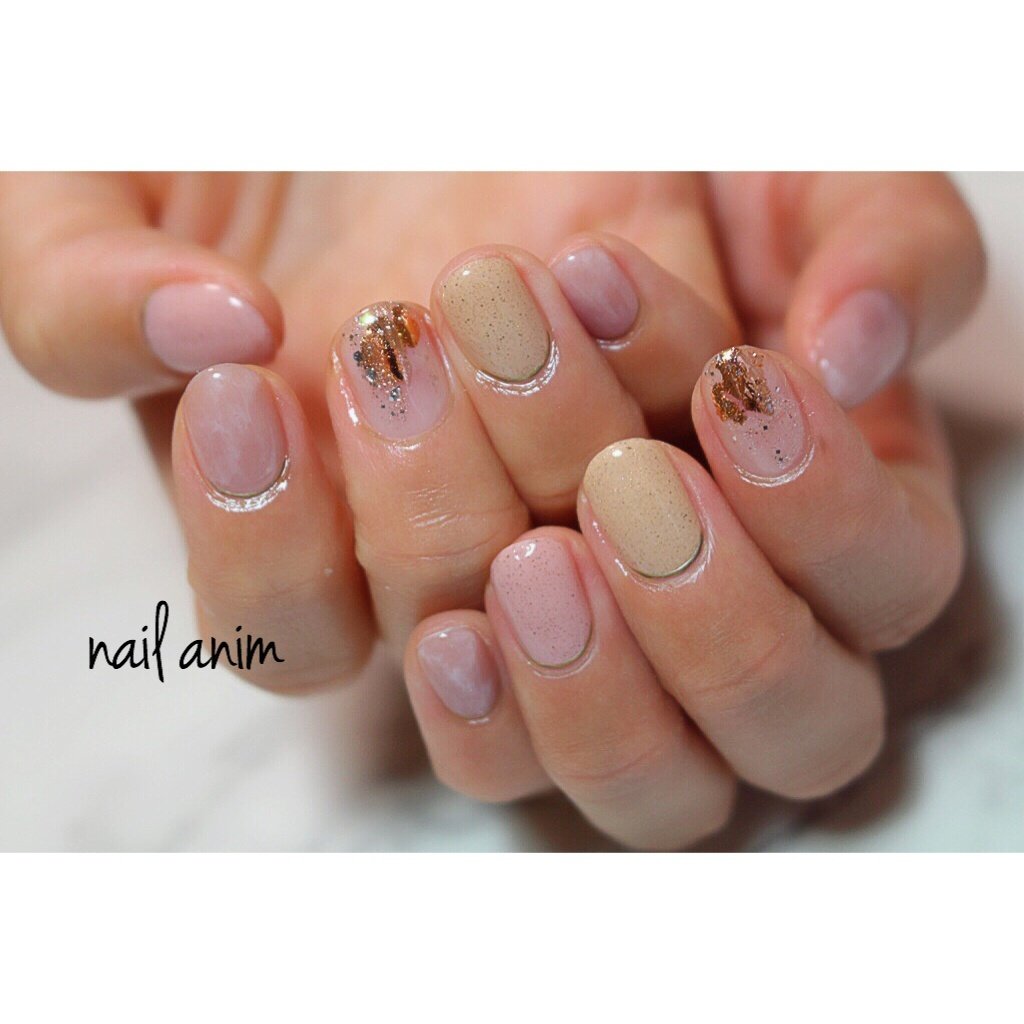 秋 冬 ハンド ニュアンス ショート Nail Animのネイルデザイン No ネイルブック