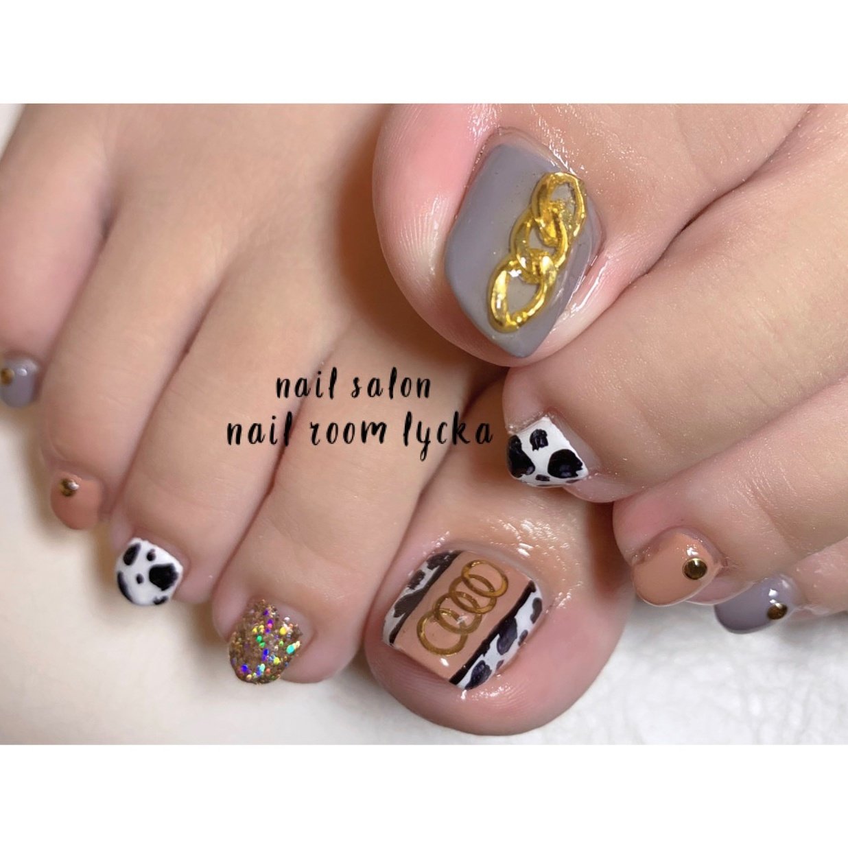 秋 冬 フット アニマル柄 チェーン Nail Room Lycka ネイルルームリッカ のネイルデザイン No ネイルブック