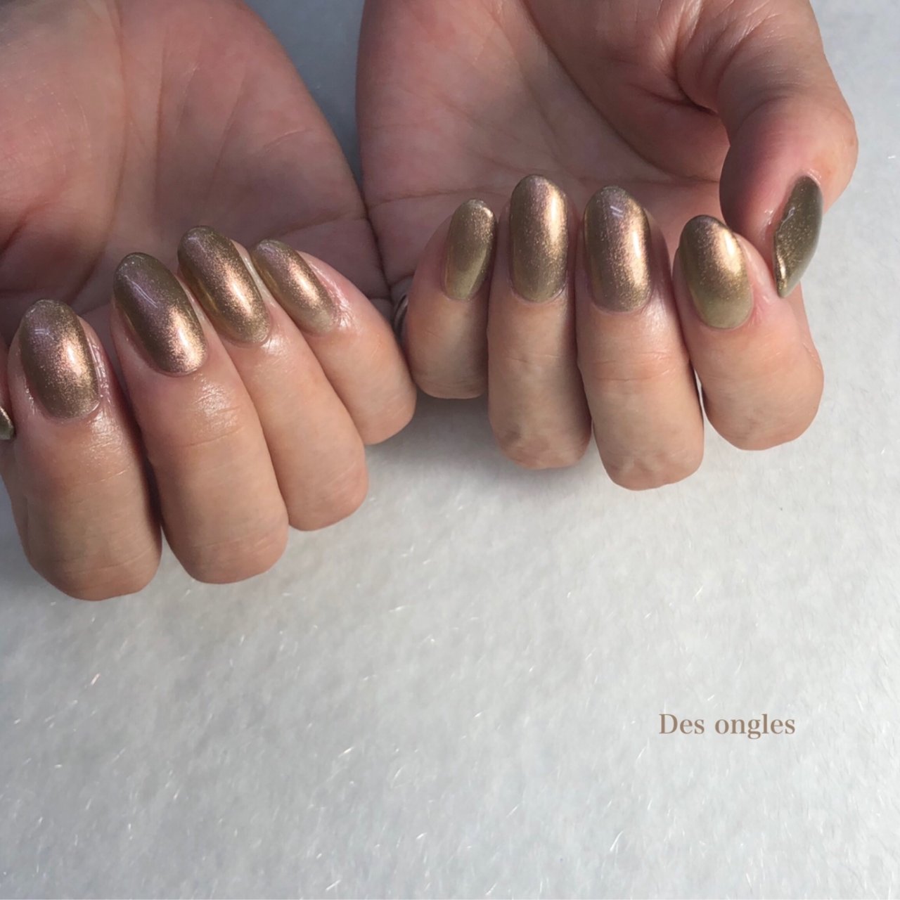 ハンド シンプル ワンカラー メタリック ジェル Des Ongles1234のネイルデザイン No ネイルブック