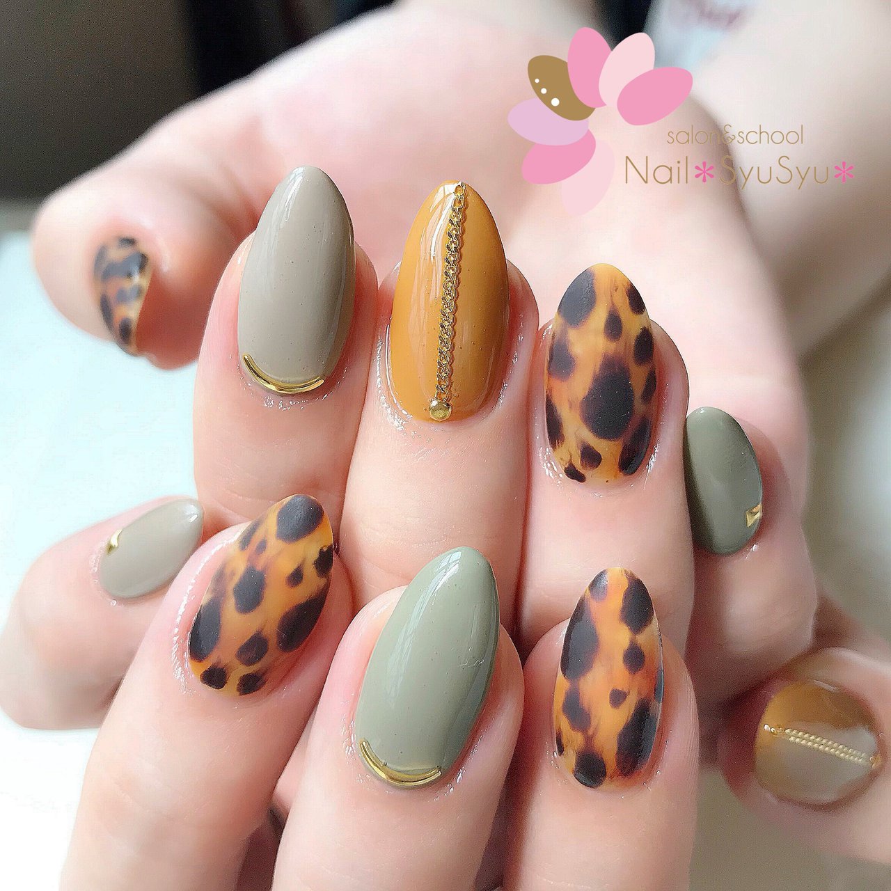秋 ハンド アニマル柄 チェーン マット Nail Syusyu ネイルシュシュのネイルデザイン No ネイルブック