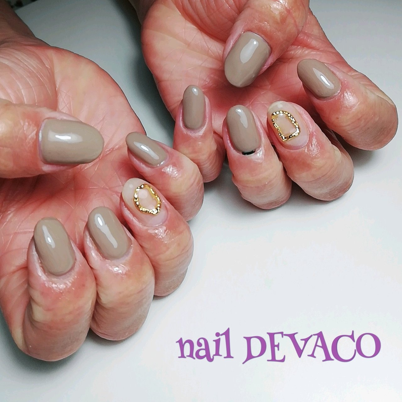 秋 ハンド シンプル ワンカラー ニュアンス 999naildevacoのネイルデザイン No ネイルブック
