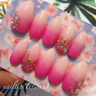 人気順｜#オーダーネイルチップ受付中のネイルデザイン｜ネイル