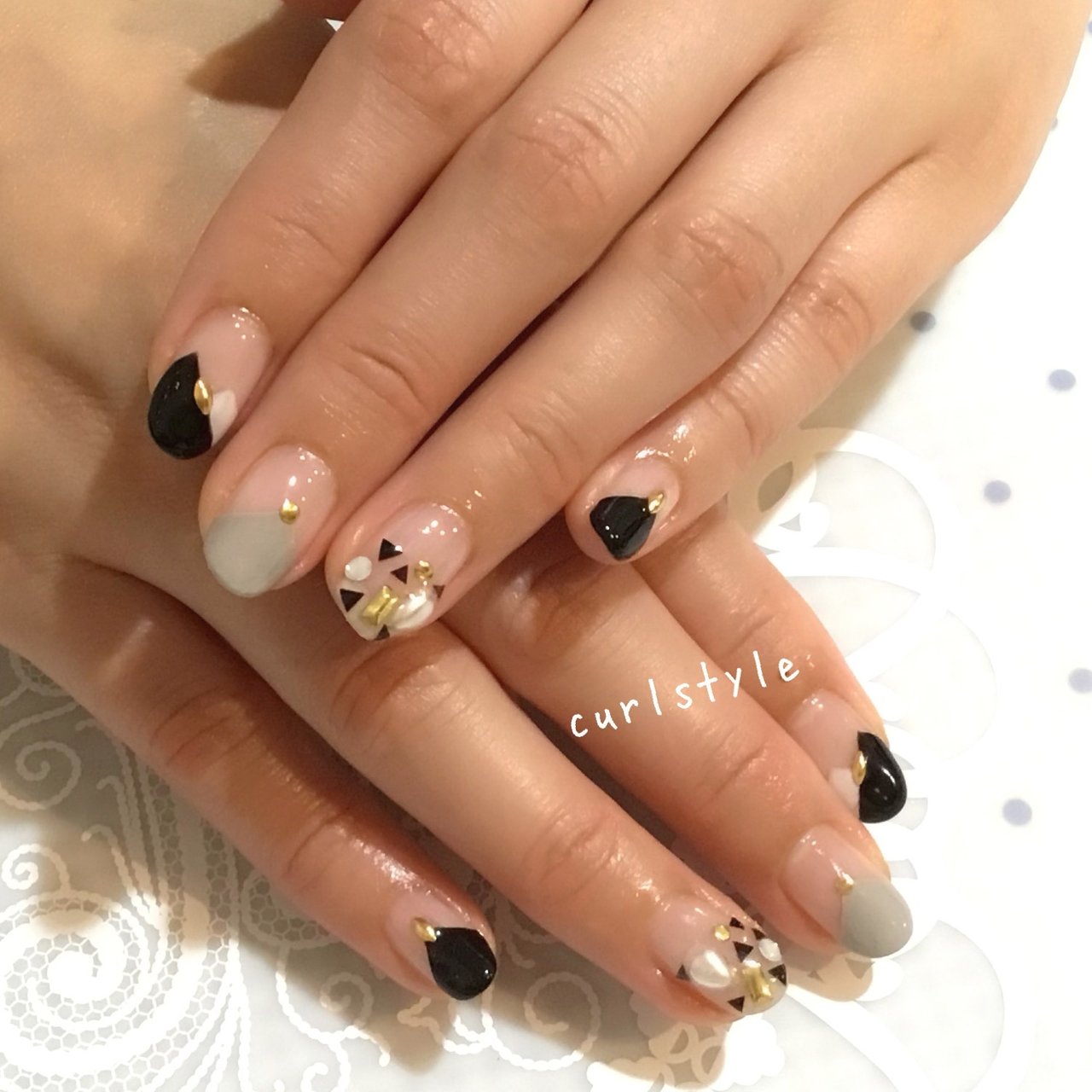 秋 冬 オールシーズン パーティー ハンド Curlstyle Nail Eyelashのネイルデザイン No 4734023 ネイルブック