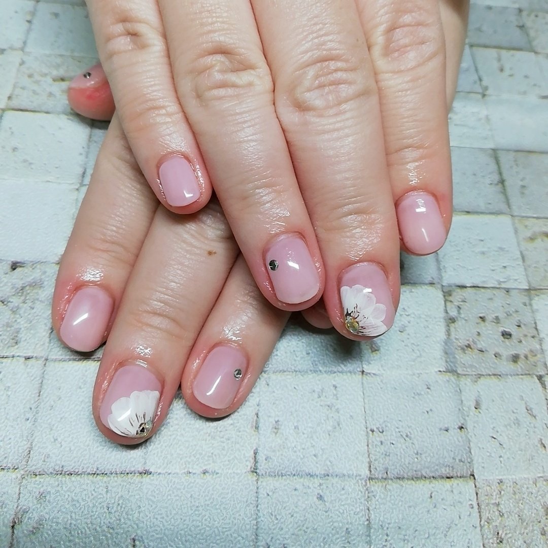 春 オールシーズン ブライダル パーティー ピンク Simple Nail 鈴のネイルデザイン No ネイルブック