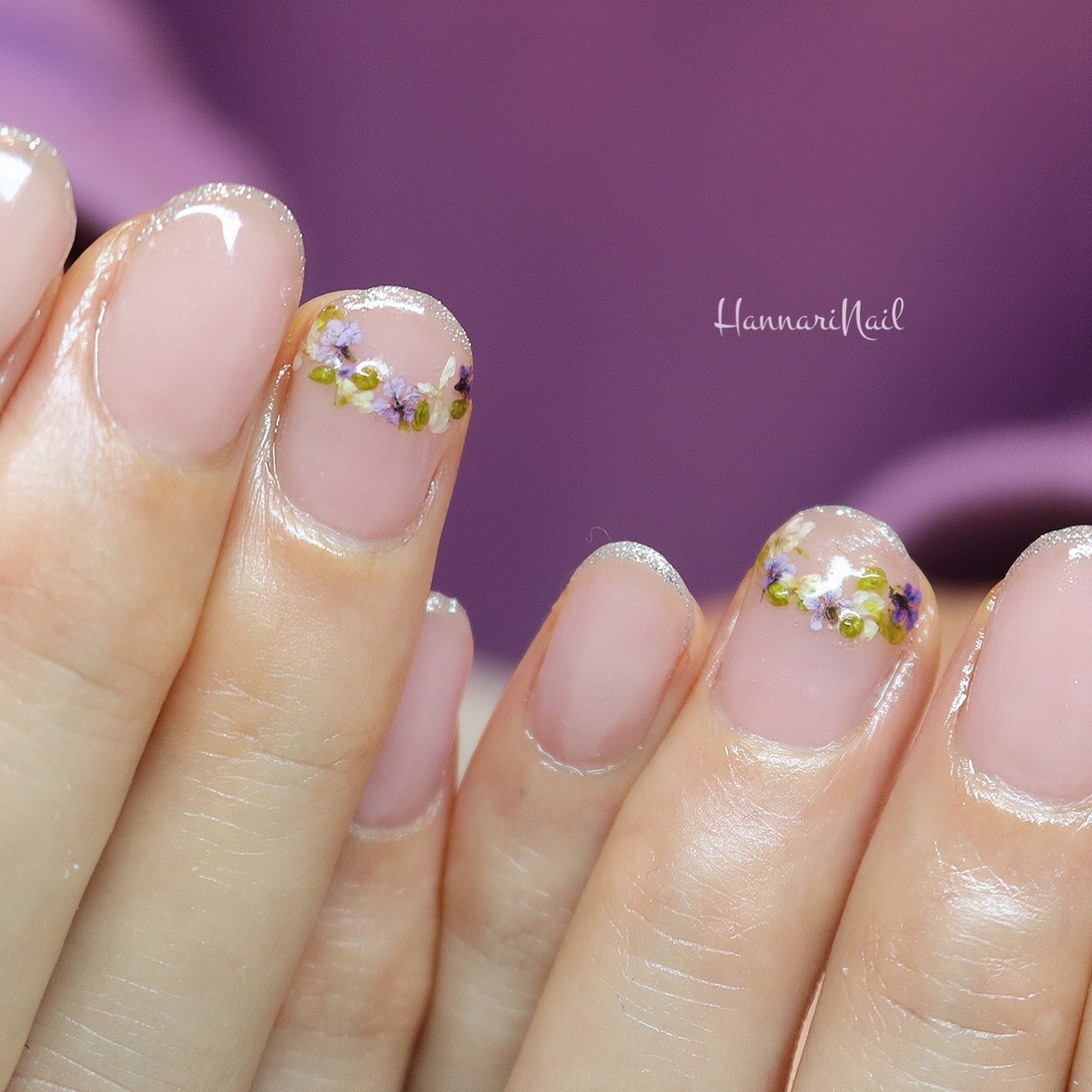ハンド ワンカラー ボタニカル 押し花 ショート Hannarinailのネイルデザイン No ネイルブック